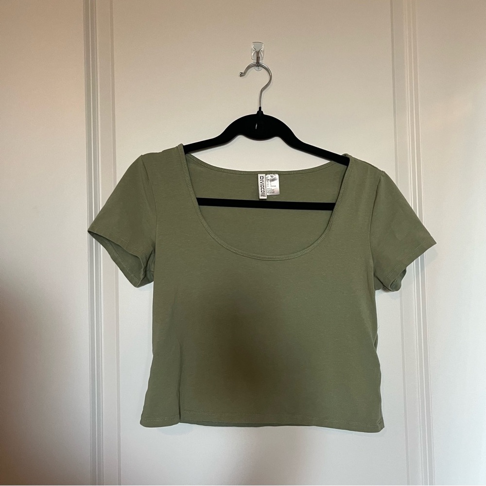 H&M Sage Green Scoop Neck Crop Top